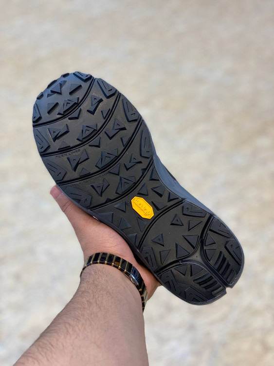 زیره ویبرام ضد لغزش مخصوص طبیت گردی ibram