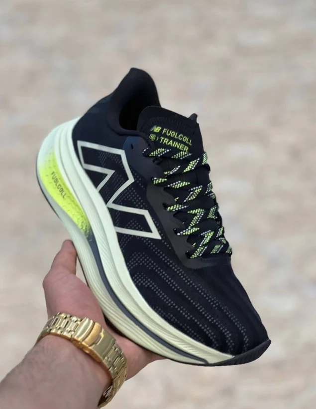 کتونی نیوبالانس ویتنامی وارداتی سایز ۴۰ تا ۴۵ مستر کوالیتی /New Balance FuelCell SuperComp Trainer v2