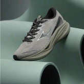 کتونی میزانو مستر کوالیتی a,سایز ۴۰ تا ۴۵ تنوع رنگ/mizuno Astro plus