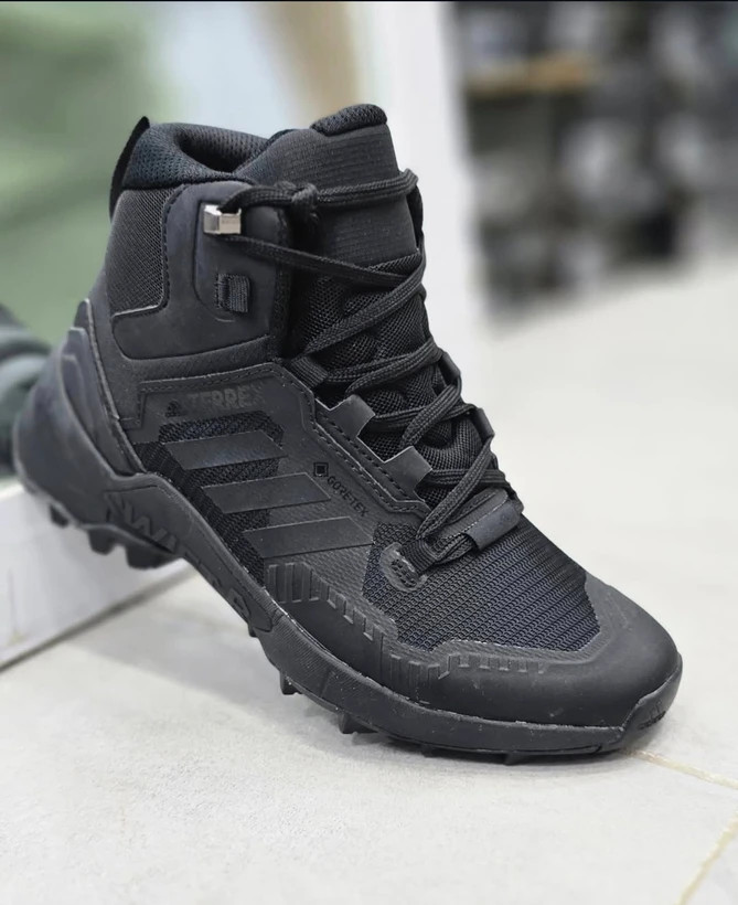 کتونی ادیداس گورتکس وارداتی ویتنام مستر کوالیتیA.سایز ۴۰ تا ۴۵ / Adidas Terrex Trailmaker