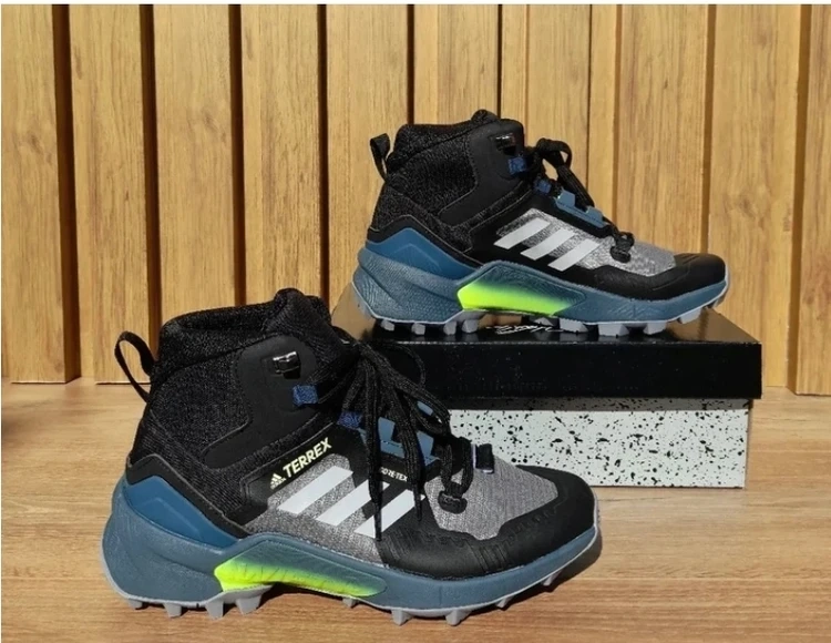 کتونی ادیداس گورتکس وارداتی ویتنام مستر کوالیتیA.سایز ۴۰ تا ۴۵ / Adidas Terrex Trailmaker