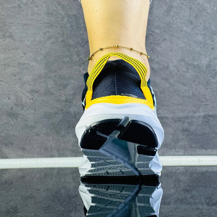 کتونی هوکا ویتنامی/سایز ۴۰ الی ۴۵/پنج رنگ زیبا/Hoka Elevon2