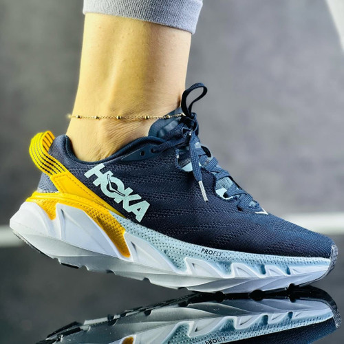 کتونی هوکا ویتنامی/سایز ۴۰ الی ۴۵/پنج رنگ زیبا/Hoka Elevon2