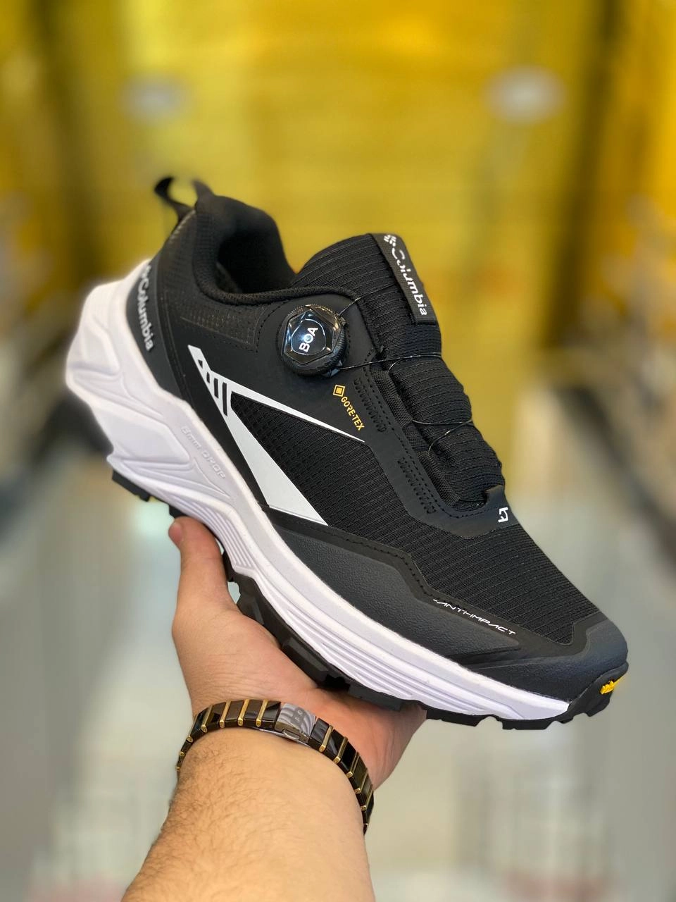 کتونی کلمبیا ویتنامی بند دیسکی گورتکس زیره ویبرام/سایز ۴۰ الی ۴۵/دو رنگ جذاب/ Columbia Boa GTX