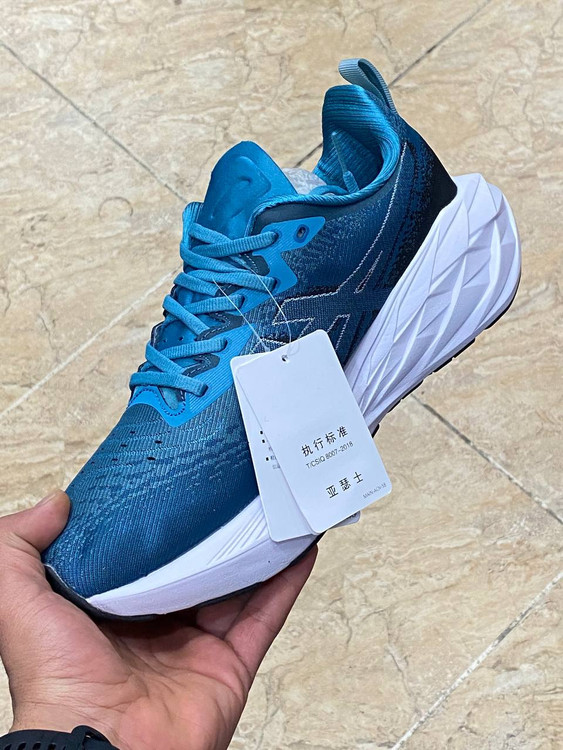 کتونی اسیکس نوا بلاست ویتنامی/سایز ۴۱ الی ۴۵/Asics nova blast4