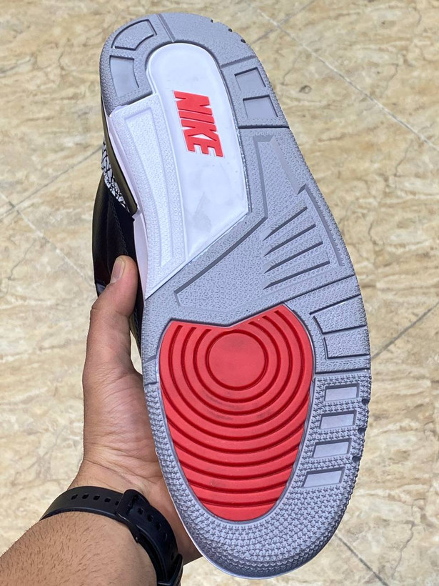 کتونی ایر جردن ۳ /رنگ بندی جذاب/Air jordan 3 retro