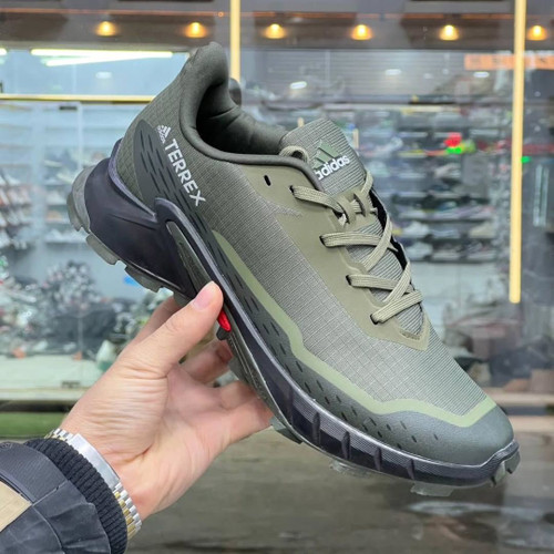 کتونی ادیداس ترکس ویتنامی/رنگ بندی جذاب/Adidas terrex Vietnam