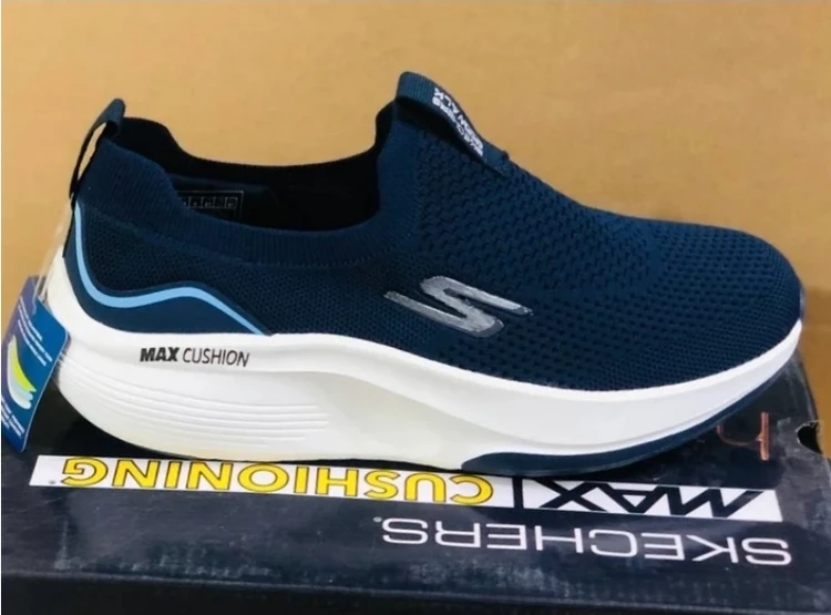 کفش طبی اسکیچرز مدل Max Cushion/سایز 40 الی 45/رنگ بندی دارد/Skechers Max Cushion