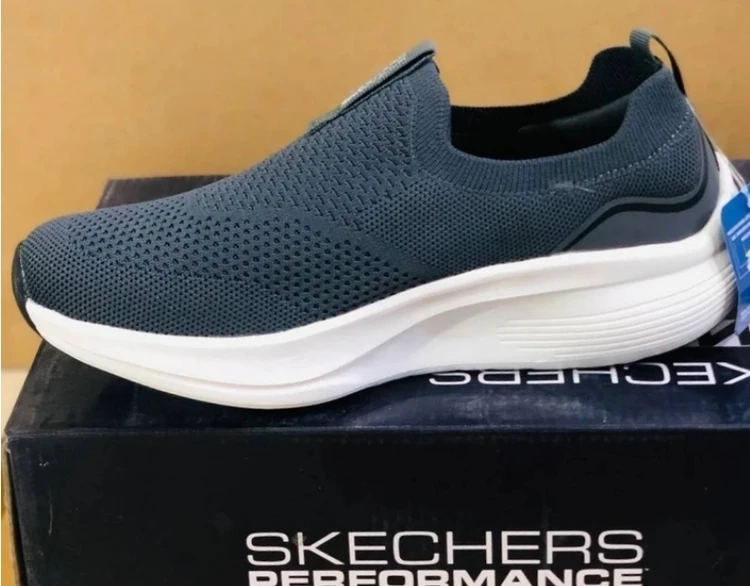 کفش طبی اسکیچرز مدل Max Cushion/سایز 40 الی 45/رنگ بندی دارد/Skechers Max Cushion