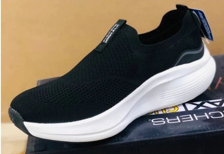 کفش طبی اسکیچرز مدل Max Cushion/سایز 40 الی 45/رنگ بندی دارد/Skechers Max Cushion