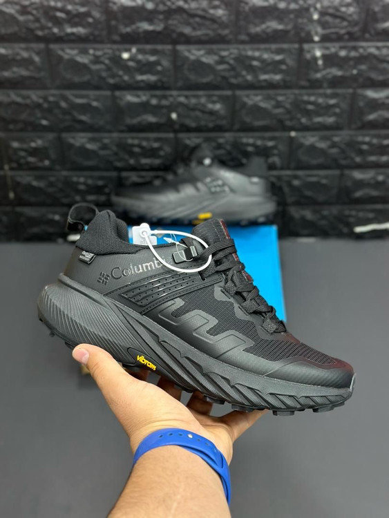کتونی کلمبیا زیره ویبرام ویتنامی/سایز ۴۰ الی ۴۵ رنگ بندی دارد/columbia vibram