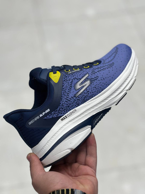 کتونی اسکیچرز /سایز ۴۰ الی ۴۵/رنگ بندی دارد/Skechers Go Ru