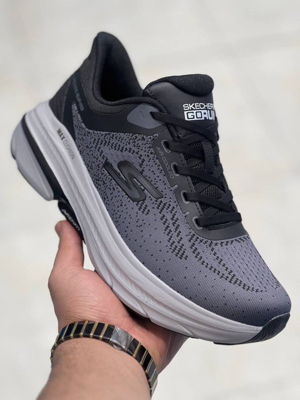 کتونی اسکیچرز /سایز ۴۰ الی ۴۵/رنگ بندی دارد/Skechers Go Ru