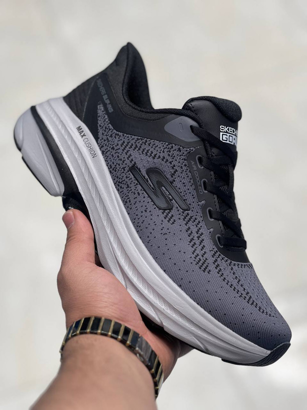 کتونی اسکیچرز /سایز ۴۰ الی ۴۵/رنگ بندی دارد/Skechers Go Ru