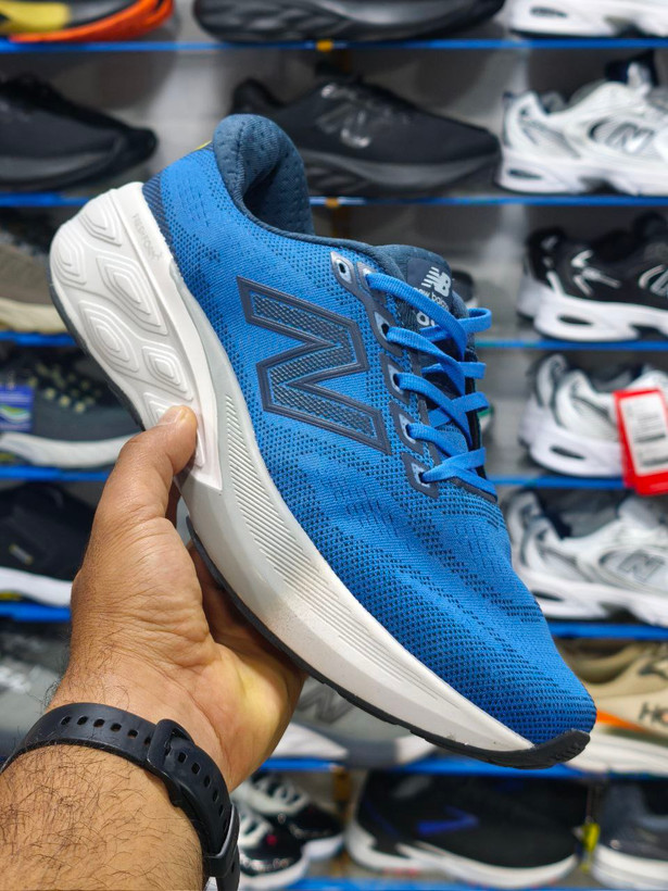 کتونی رانینگ نیوبالانس 880 ویتنامی مسترکوالیتی/رنگ بندی جذاب/ Newbalance 880 vietnam running