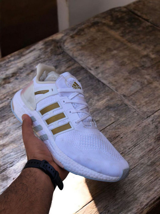 کتونی آدیداس ویتنامی سایز 45/Adidas Equipment plus