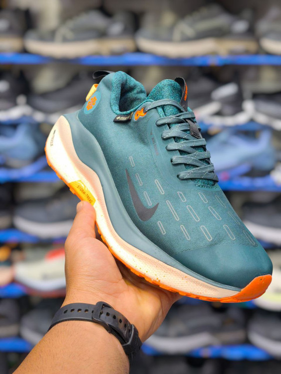 کتونی نایک گورتکس ویتنامی مسترکوالیتی/رنگ بندی جذاب/ Nike react infinity run 4 goretex heren