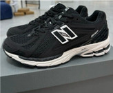 کتونی نیوبالانس ویتنامی/رنگ بندی جذاب/New balance 1906R