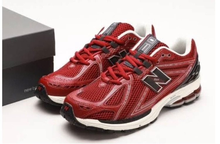 کتونی نیوبالانس ویتنامی/رنگ بندی جذاب/سایز 37 الی 45/New balance 1906R