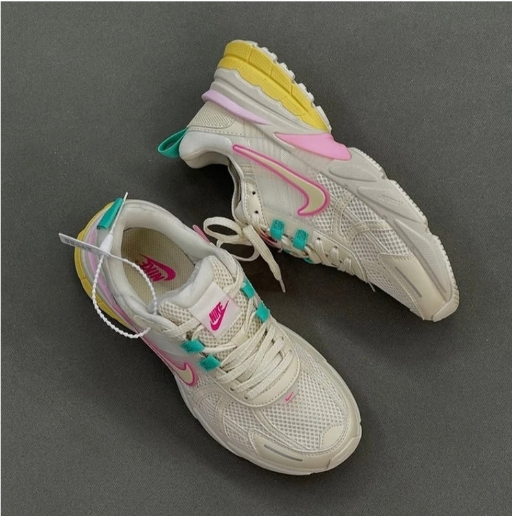 کتونی ویتنامی نایک مسترکوالیتی/ست زنانه و مردانه/رنگ بندی جذاب/Nike V2k Run