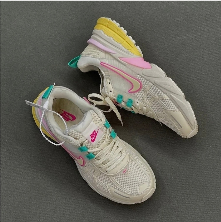 کتونی ویتنامی نایک مسترکوالیتی/ست زنانه و مردانه/رنگ بندی جذاب/Nike V2k Run