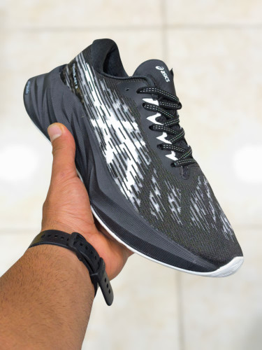 کتونی اسیکس ویتنامی نوابلاست/Asics novablast 3