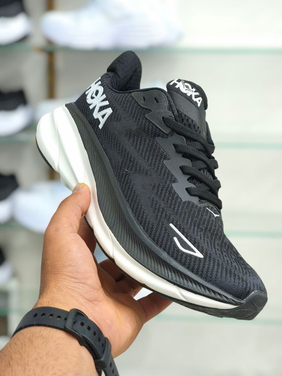 کتونی هوکا کلیفتون ۹ ویتنام وارداتی سایز 40 تا 45 /hoka clifton 9