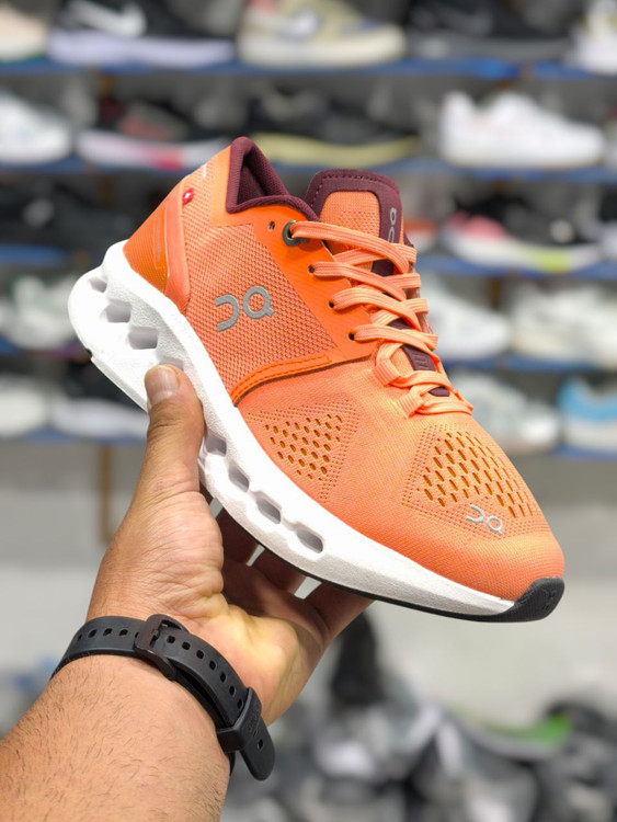 کتونی آن انینگ سوئیسی ویتنامی/سایز ۳۶,۳۷,۳۸/On running QC