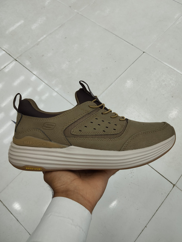 کتونی اسکیچرز ویتنامی وارداتی/دو رنگ زیبا/سایز 40تا 45/Skechers Max Cushions