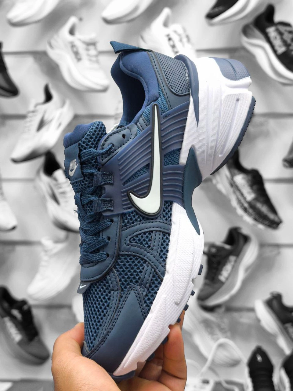 کتونی ویتنامی نایک مسترکوالیتی/ست زنانه و مردانه/رنگ بندی جذاب/Nike V2k Run