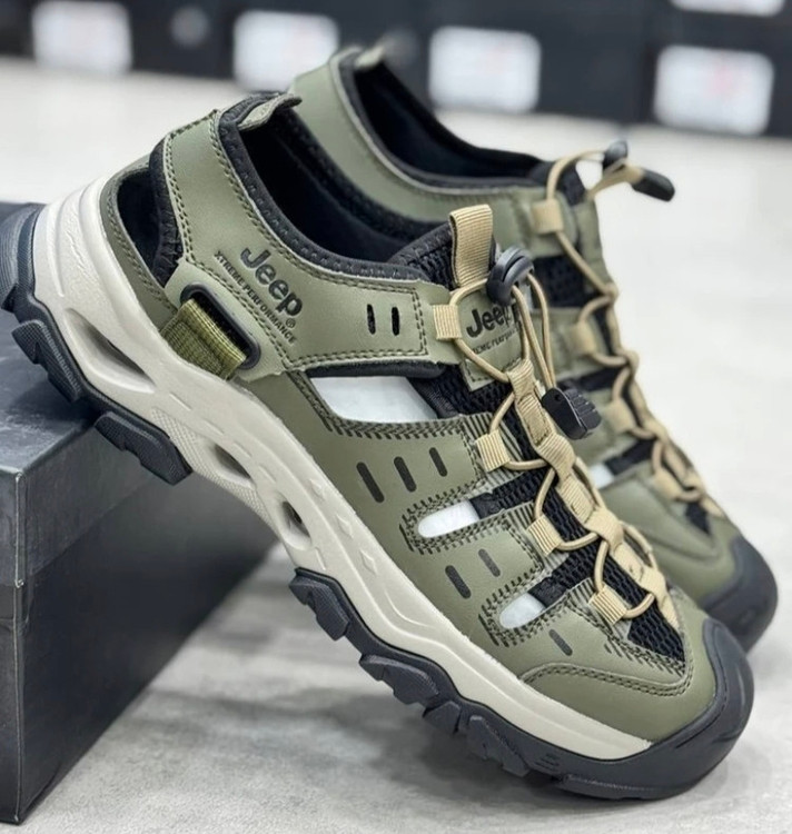 صندل آمریکایی جیپ تولید 2025 همراه با جعبه/سایز 40الی45/رنگ بندی جذاب،فروش تک و عمده/ Sandal jeep MADE IN USA