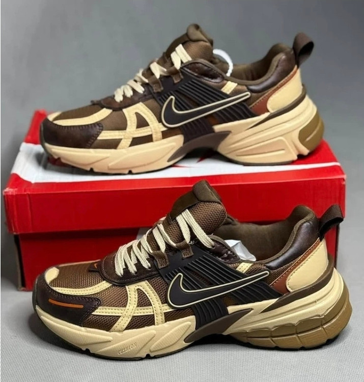 کتونی ویتنامی نایک مسترکوالیتی/سایز 36 الی 45/رنگ بندی جذاب/Nike V2k Run