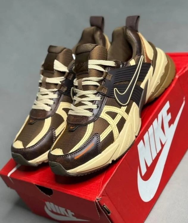 کتونی ویتنامی نایک مسترکوالیتی/سایز 36 الی 45/رنگ بندی جذاب/Nike V2k Run