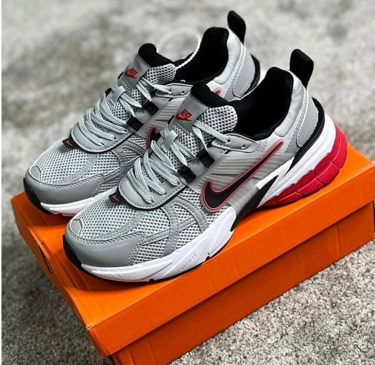 کتونی ویتنامی نایک مسترکوالیتی/سایز 36 الی 45/رنگ بندی جذاب/Nike V2k Run