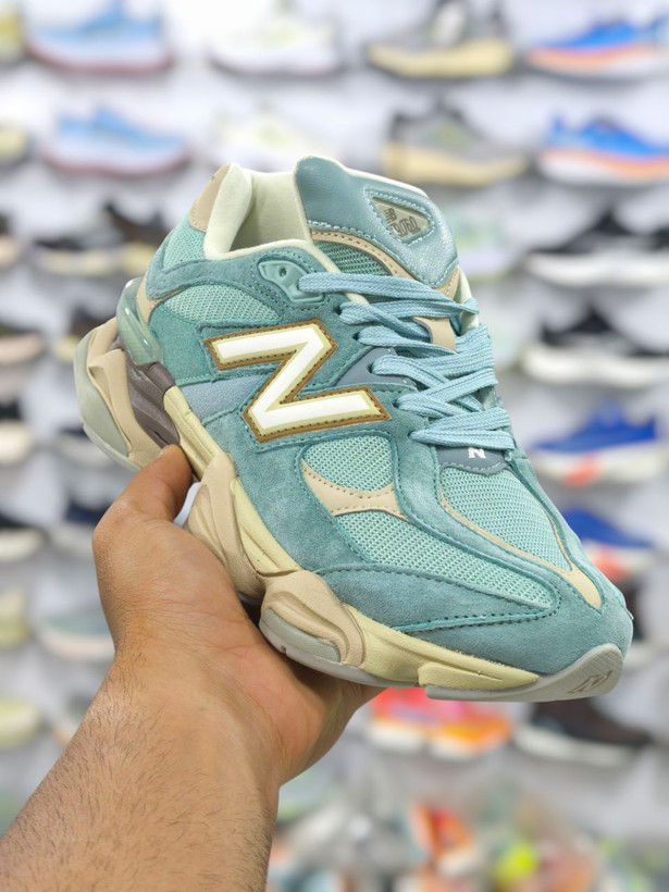 کتونی نیوبالانس ۹۰۶۰ تولید ویتنام/سایز 40 الی 45/فروش تک و عمده/New balance 9060
