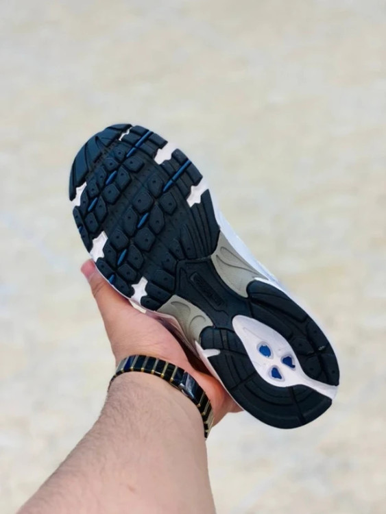 کتونی نیوبالانس ویتنامی وارداتی/سایز 40,41,42,43,44,45,46/Newbalance 530