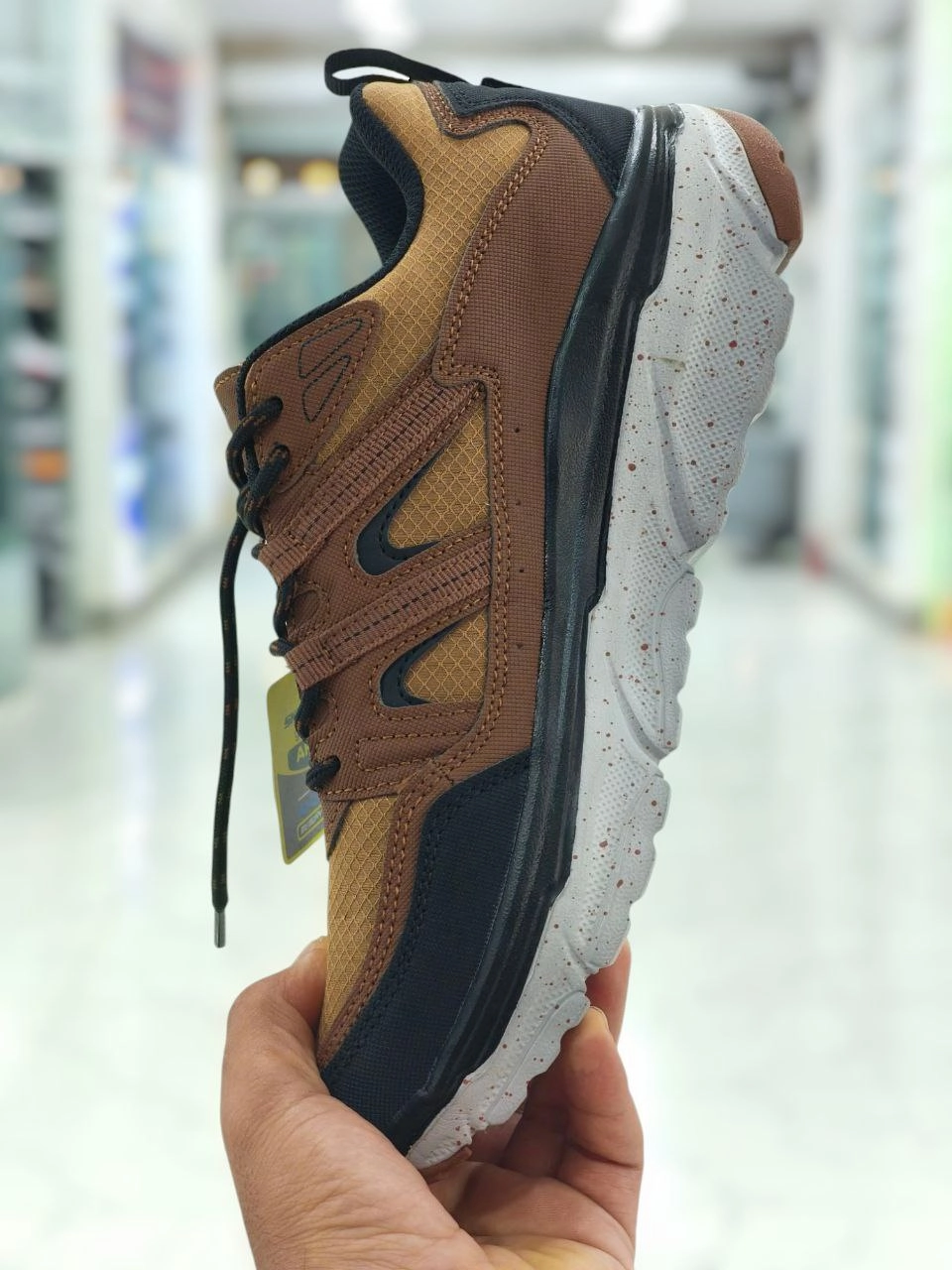 کتونی اسکیچرز دیلاکس واکر 2 ویتنامی وارداتی/سایز 40,41,42,43,44,45/Skechers D'LUX Walker 2.0