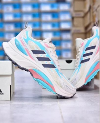 کتونی آدیداس ترکس ویتنامی وارداتی/سایز 40,41,42,43,44,45/Adidas Terrex Free Hiker