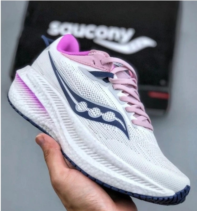 کتونی ساکونی تریمپ 21 ویتنامی وارداتی/سایز 36,37,38,39,40/Saucony Triumph 21