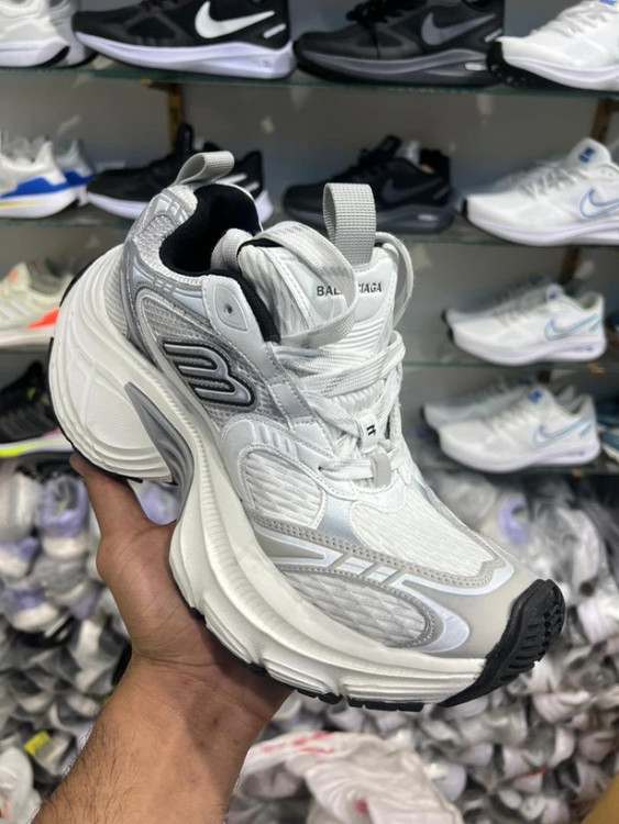 کتونی بالنسیاگا تن ایکس ال ترینرز ویتنامی وارداتی/سایز 40,41,42,43,44,45/Balenciaga ۱۰xl Trainers