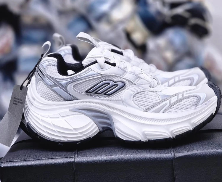 کتونی بالنسیاگا تن ایکس ال ترینرز ویتنامی وارداتی/سایز 40,41,42,43,44,45/Balenciaga ۱۰xl Trainers