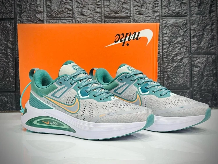 کتونی نایک ایر زوم وینفلو ویتنامی وارداتی/سایز 40,41,42,43,44,45/Nike Air Zoom Winflo