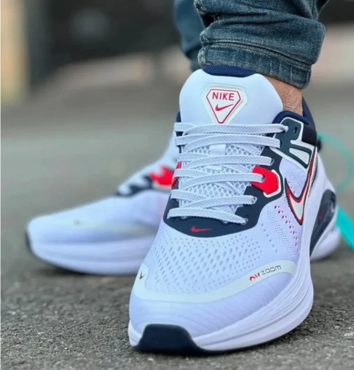کتونی نایک ایر زوم وینفلو ویتنامی وارداتی/سایز 40,41,42,43,44,45/Nike Air Zoom Winflo