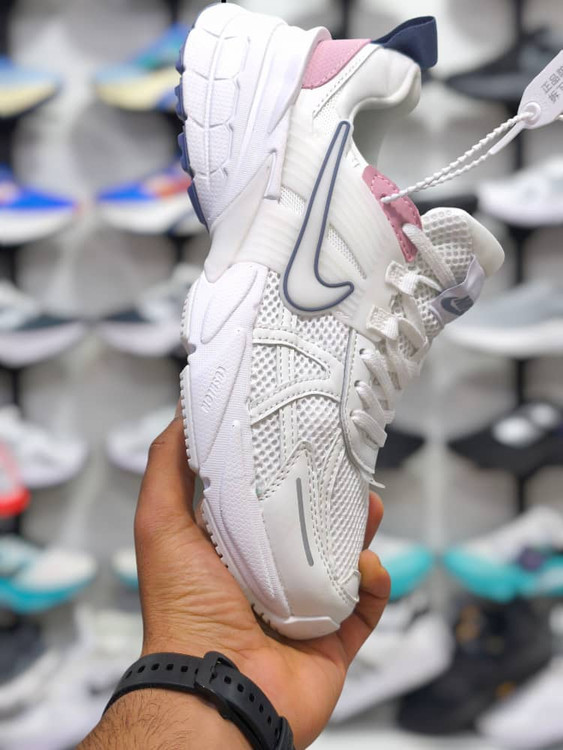 کتونی ویتنامی نایک مسترکوالیتی/سایز 36 الی 45/رنگ بندی جذاب/Nike V2k Run