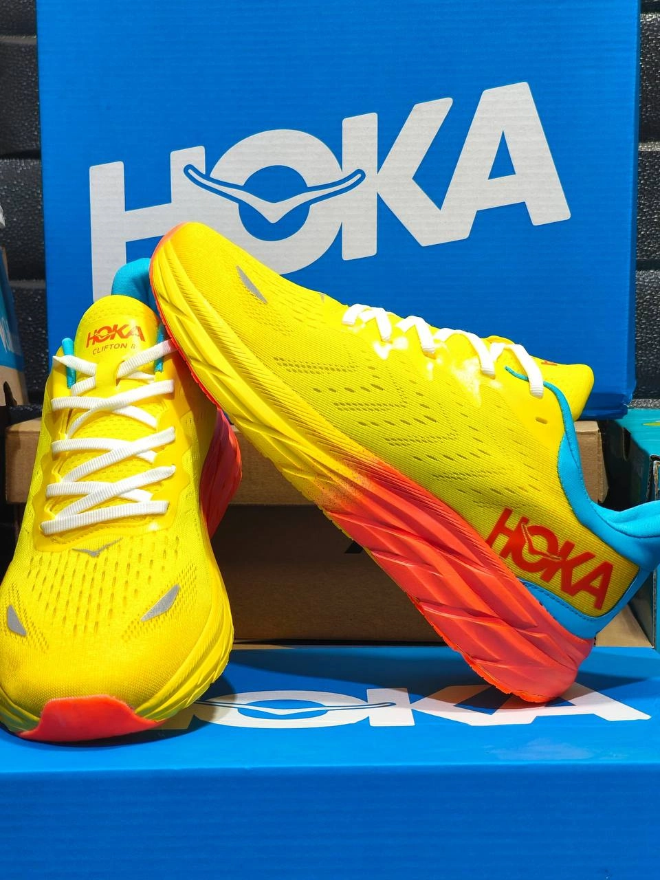 کتونی هوکا کلیفتون 8 ویتنامی وارداتی/سایز 40,41,42/Hoka Clifton 8