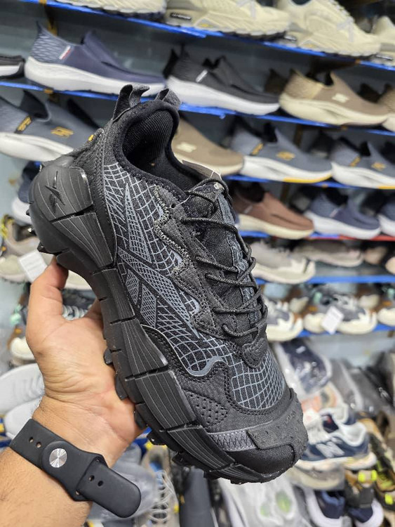 کتونی ریبوک زیگ کینتیکا 2 ویتنامی وارداتی/سایز 40,41,42,43,44,45/Reebok Zig Kinetica 2