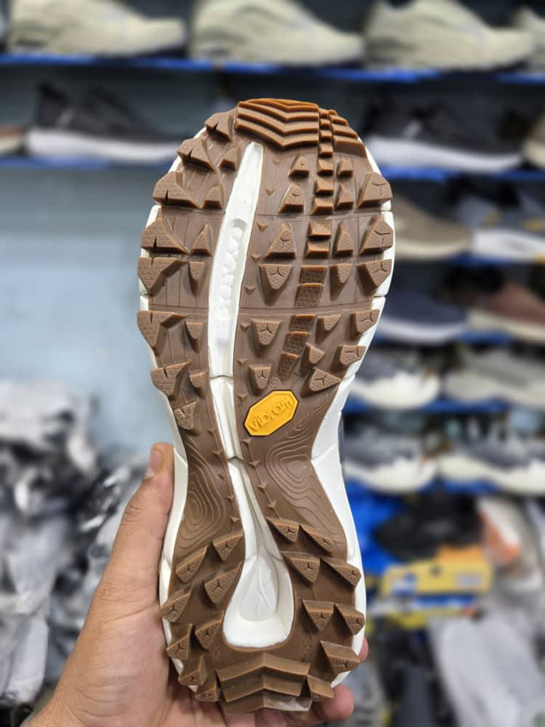 کتونی ریبوک زیگ کینتیکا 2 ویتنامی وارداتی/سایز 40,41,42,43,44,45/Reebok Zig Kinetica 2