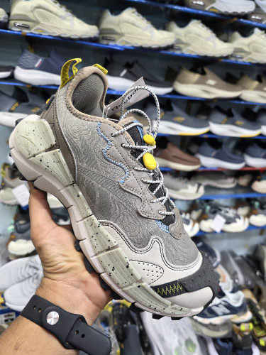 کتونی ریبوک زیگ کینتیکا 2 ویتنامی وارداتی/سایز 40,41,42,43,44,45/Reebok Zig Kinetica 2