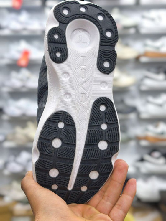 کتونی آندرآرمور ویتنامی وارداتی/سایز 40,41,42,43,44,45/Under Armour lnfinite Pro Running Shoes