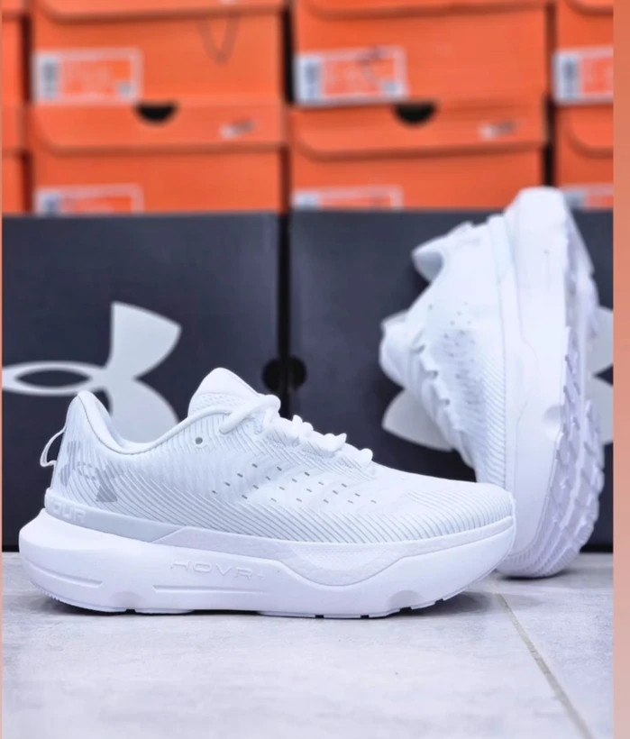 کتونی آندرآرمور ویتنامی وارداتی/سایز 40,41,42,43,44,45/Under Armour lnfinite Pro Running Shoes